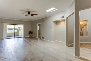 Photo #2: 6236487 Listing 