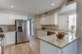 Photo #3: 6236487 Listing 