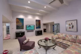 Photo #4: 6236508 Listing