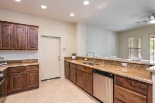 Photo #5: 6236516 Listing 