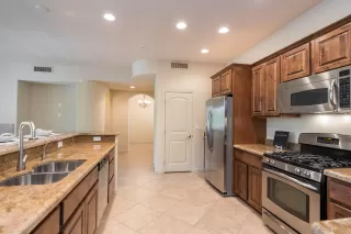 Photo #6: 6236516 Listing 