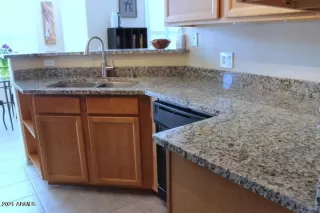 Photo #5: 6236805 Listing 