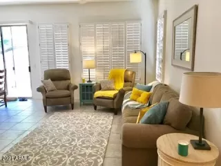 Photo #4: 6236930 Listing