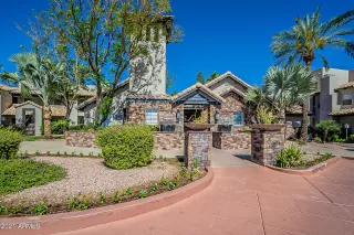 Photo #3: 6237030 Listing