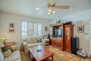 Photo #6: 6237157 Listing 