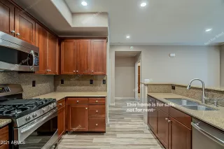 Photo #6: 6237253 Listing