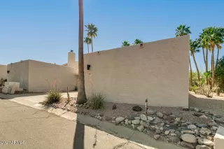 Photo #3: 6237308 Listing