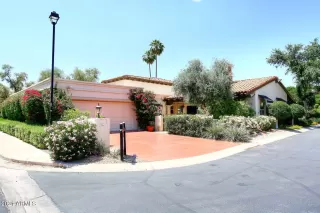 Photo #1: 6237348 Listing