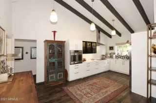 Photo #4: 6237348 Listing