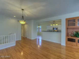 Photo #5: 6237435 Listing 