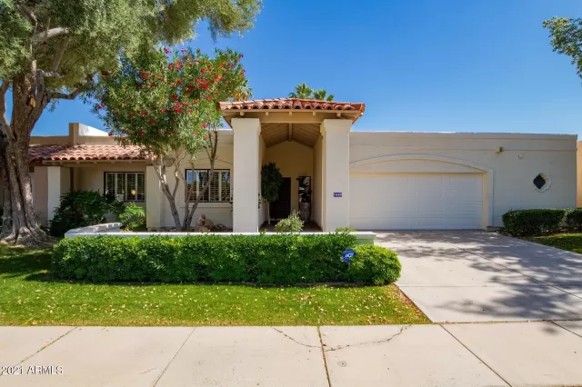 MLS: 6237454 Condo For Sale