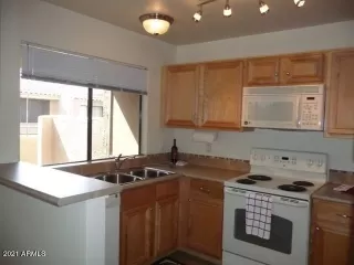 Photo #4: 6237554 Listing