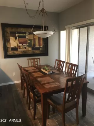 Photo #4: 6237770 Listing