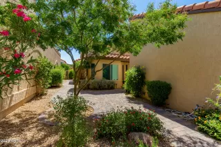 Photo #1: 6237986 Listing 