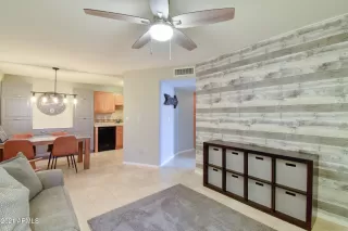 Photo #4: 6238083 Listing 