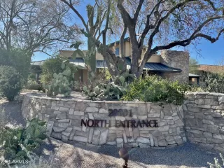 Photo #2: 6238203 Listing