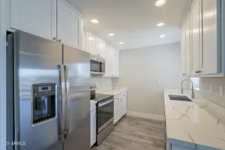 Photo #2: 6238284 Listing