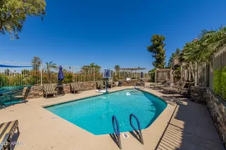 Photo #4: 6238517 Listing 