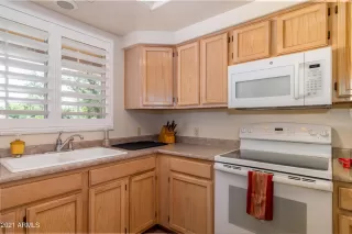 Photo #4: 6238587 Listing 
