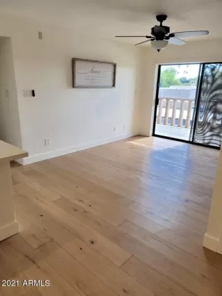 Photo #4: 6238613 Listing