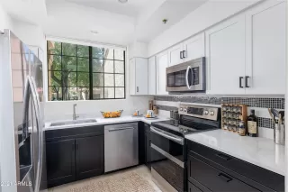 Photo #2: 6238663 Listing