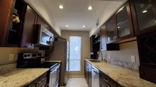 Photo #2: 6238744 Listing