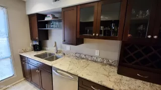 Photo #4: 6238744 Listing