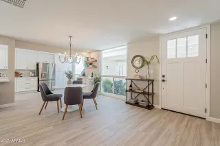 Photo #4: 6238784 Listing