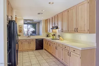 Photo #5: 6238798 Listing