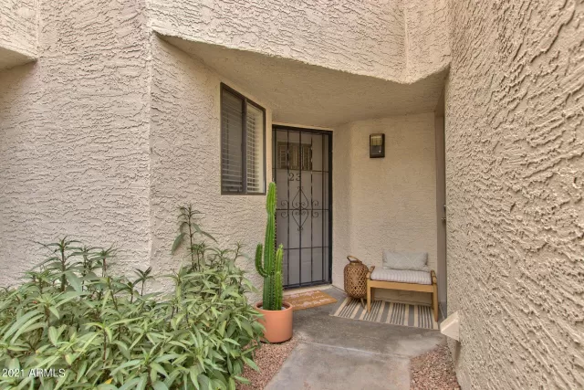 MLS: 6238807 Condo For Sale