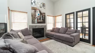 Photo #6: 6239207 Listing