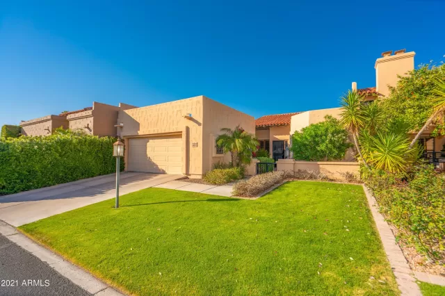 MLS: 6239247 Condo For Sale