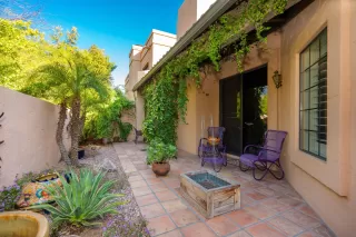 Photo #6: 6239247 Listing