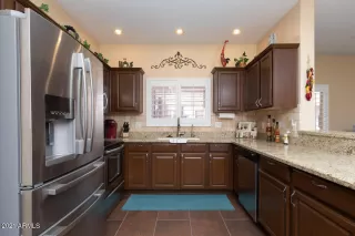 Photo #4: 6239282 Listing