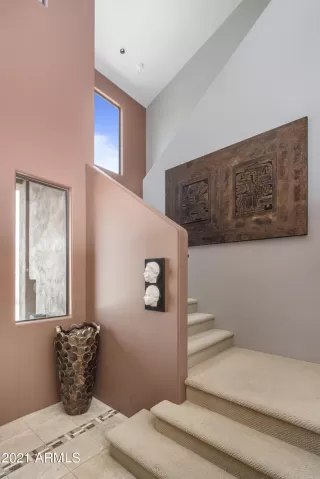 Photo #2: 6239370 Listing