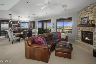 Photo #3: 6239370 Listing