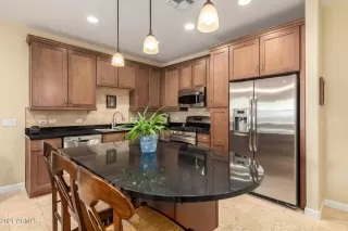 Photo #6: 6239451 Listing 