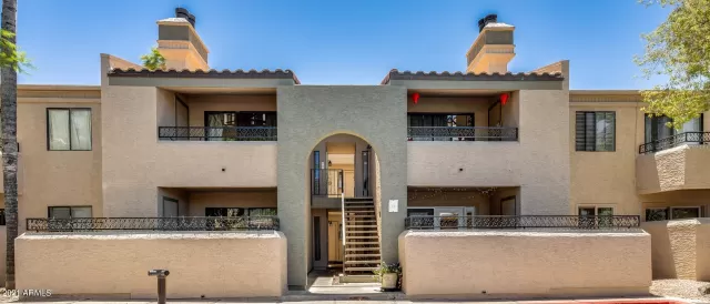 MLS: 6239728 Condo For Sale