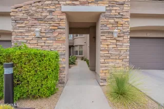 Photo #4: 6239788 Listing