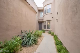 Photo #5: 6239788 Listing