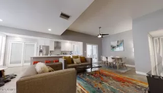 Photo #5: 6239936 Listing