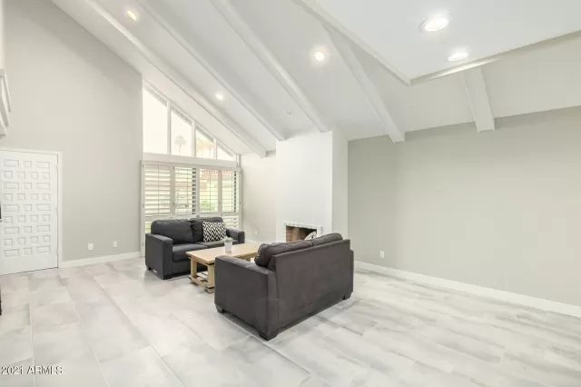 MLS: 6240016 Condo For Sale