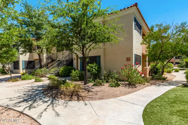 MLS: 6240127 Condo For Sale
