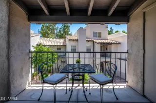 Photo #3: 6240191 Listing