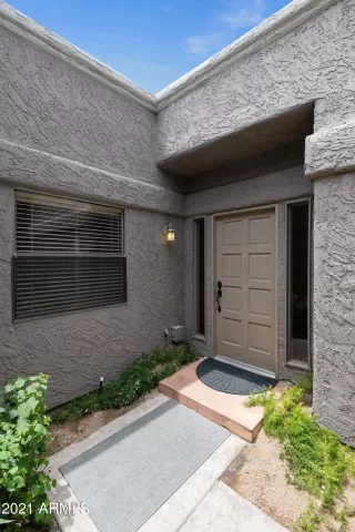 Photo #5: 6240361 Listing 