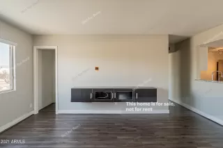 Photo #4: 6240528 Listing