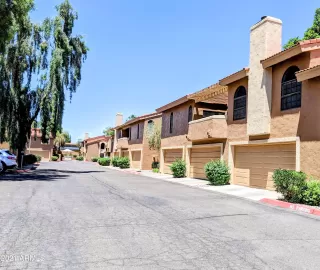 Photo #2: 6240715 Listing 