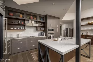 Photo #2: 6240740 Listing