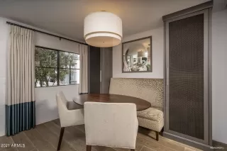 Photo #4: 6240740 Listing