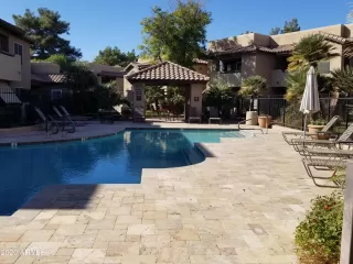 Photo #6: 6240932 Listing 